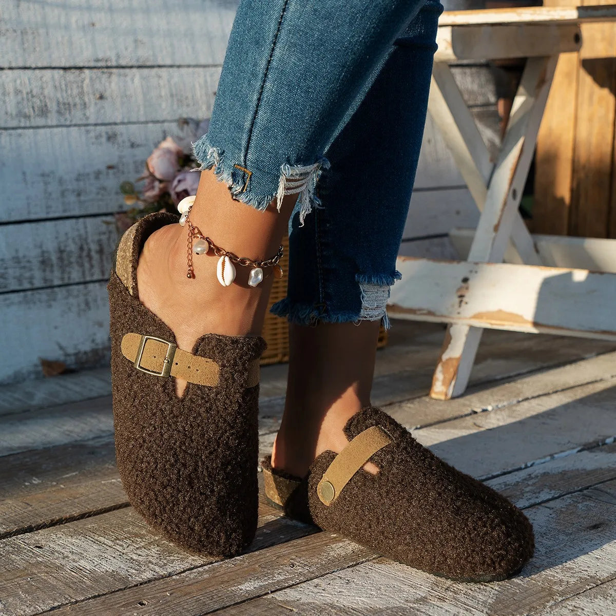 DouceChaleur - Chaussons Épais et Fluffy en Laine d'Agneau pour l'Hiver